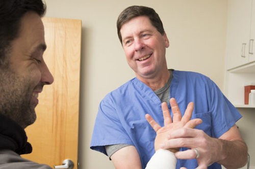 Urgent Care in Beaverton for Hand & wrist injuries